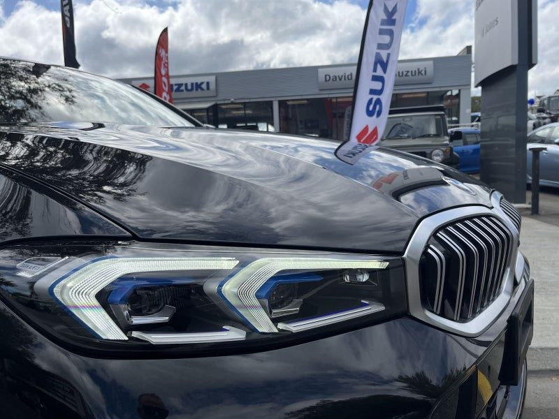 2024 BMW 320i Motorsport, photo 2