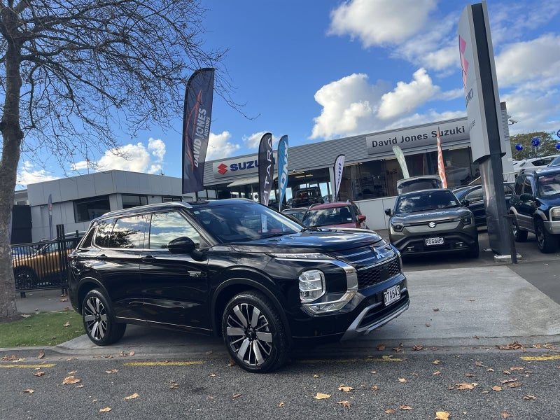 2026 Mitsubishi Outlander VRX PHEV 4wd