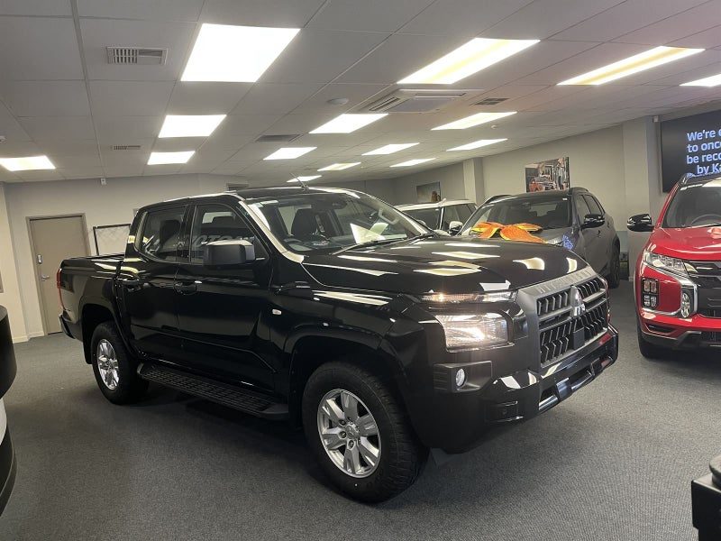 2026 Mitsubishi Triton DC GLX 4WD 6AT