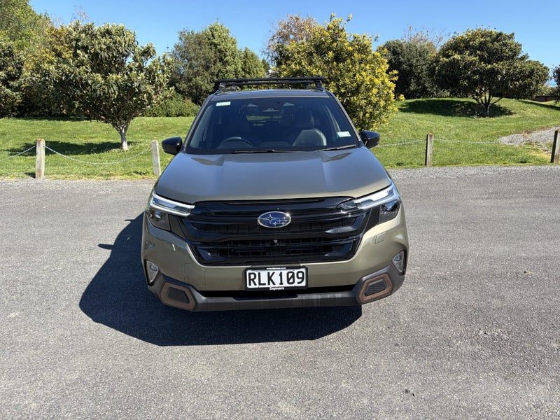 2025 Subaru Forester Hybrid Sport, photo 3