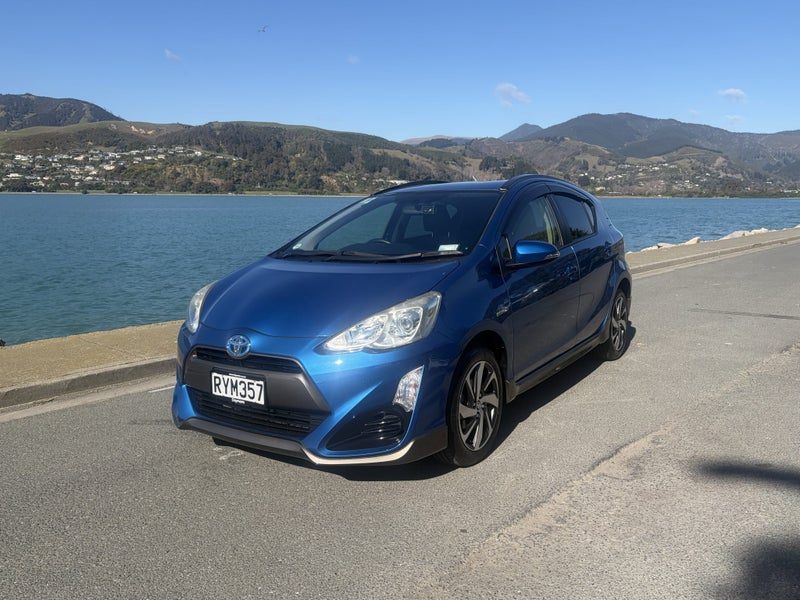 2014 Toyota Aqua X-Urban