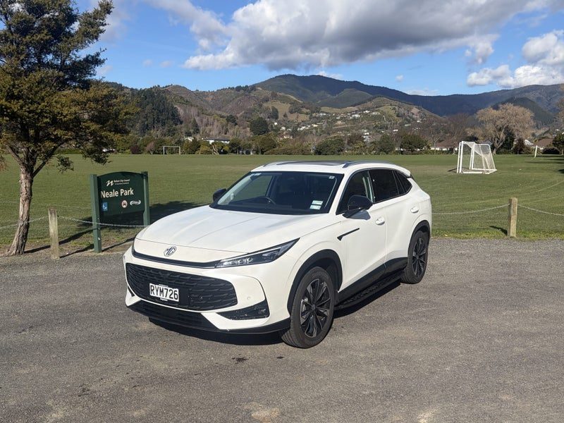 2026 MG HS PHEV Essence, photo 2