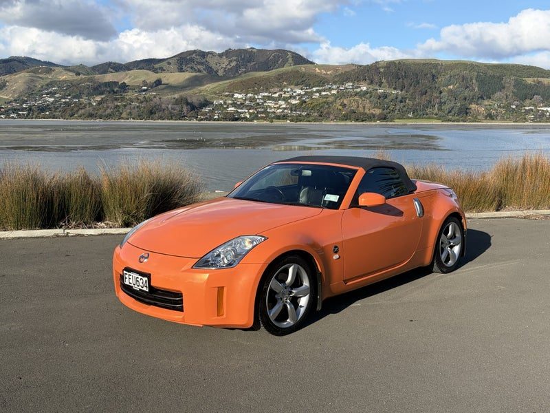 2007 Nissan 350Z Roadster, photo 2