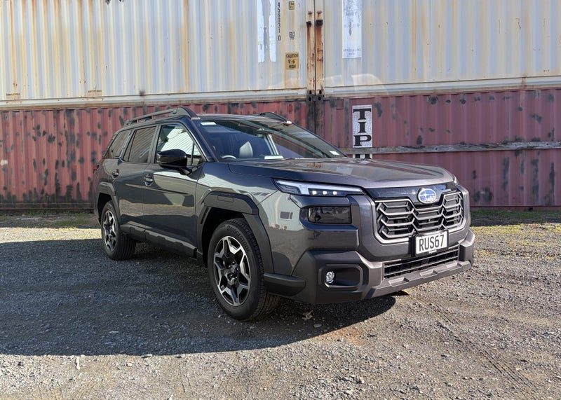 2026 Subaru Outback AWD Touring, main photo