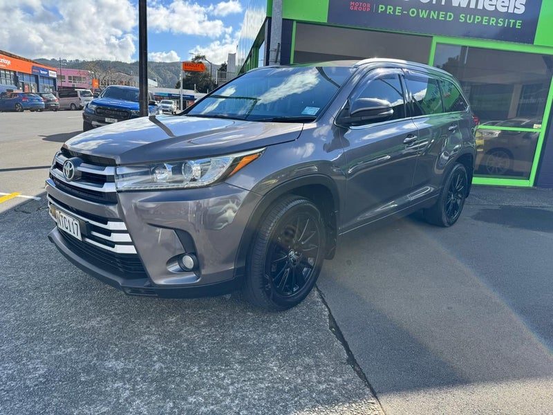 2017 Toyota Highlander 7 Seater AWD * Good Ks *, main photo