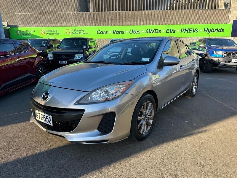 2013 Mazda 3 Axela * NZ New * 2000cc Auto *