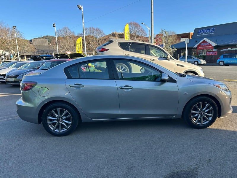 2013 Mazda 3 Axela * NZ New * 2000cc Auto *, photo 3