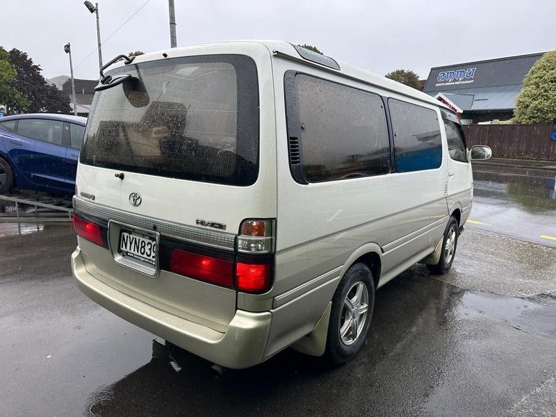 2000 Toyota Hiace Super Coustom * Diesel * Auto *, photo 3