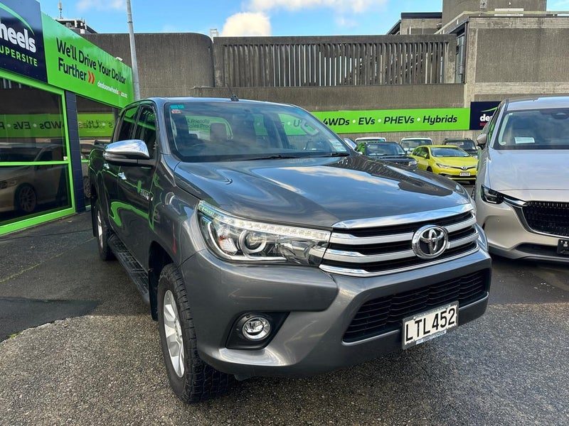 2018 Toyota Hilux SR5 *4WD* Auto * HARD LID *, photo 2