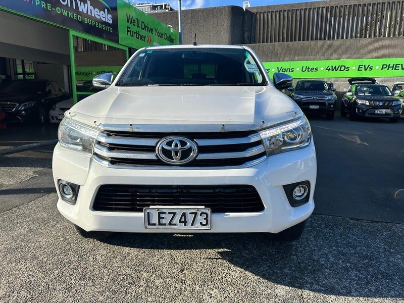 2018 Toyota Hilux SR5, photo 3