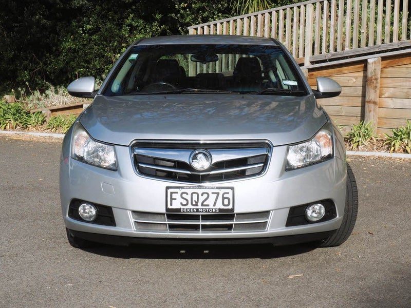 2011 Holden Cruze CDX 1.8, photo 3