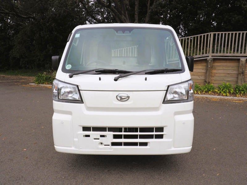2026 Daihatsu Hijet 4WD TIPPER, photo 3