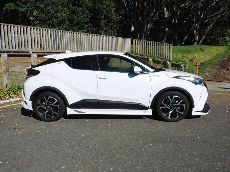 2017 Toyota C-HR C-HR, photo 3