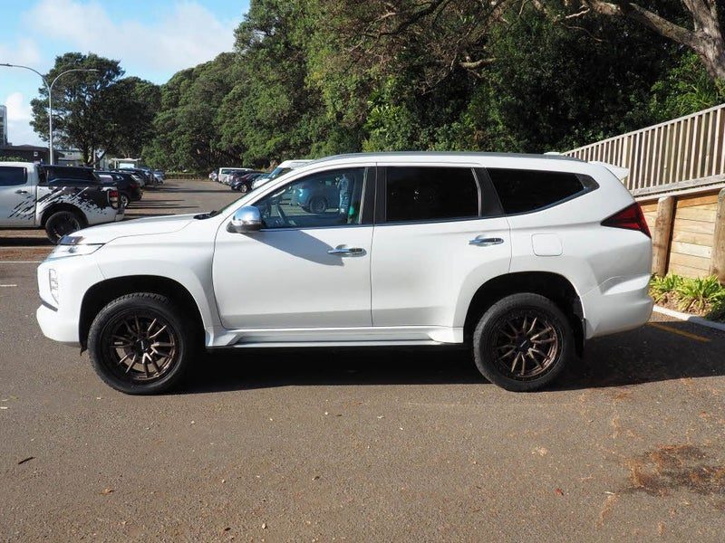 2022 Mitsubishi Pajero Sport PAJERO SPORT, photo 3