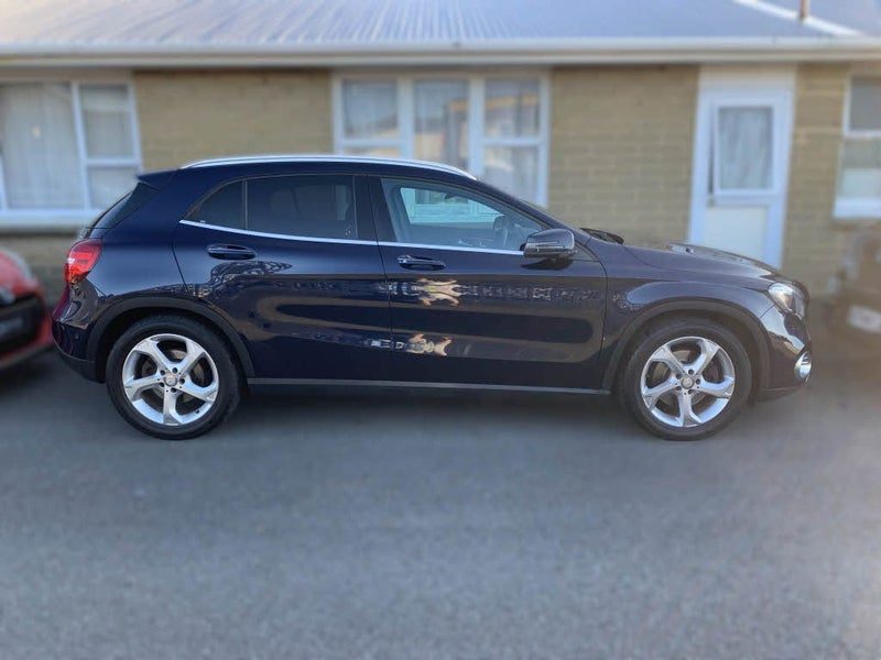 2017 Mercedes-Benz GLA 220 4MATIC, photo 2