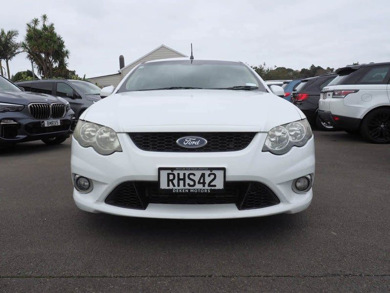 2010 Ford Falcon FG, photo 2