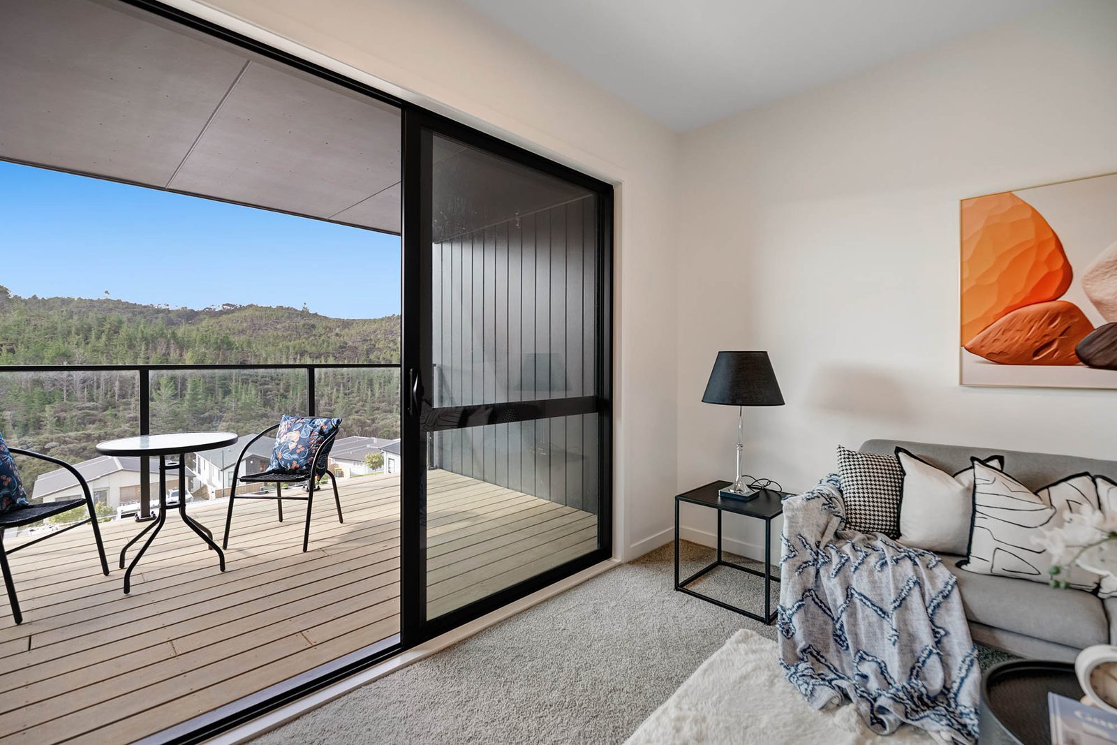 APT 1/3 Kawau Close, Orewa
