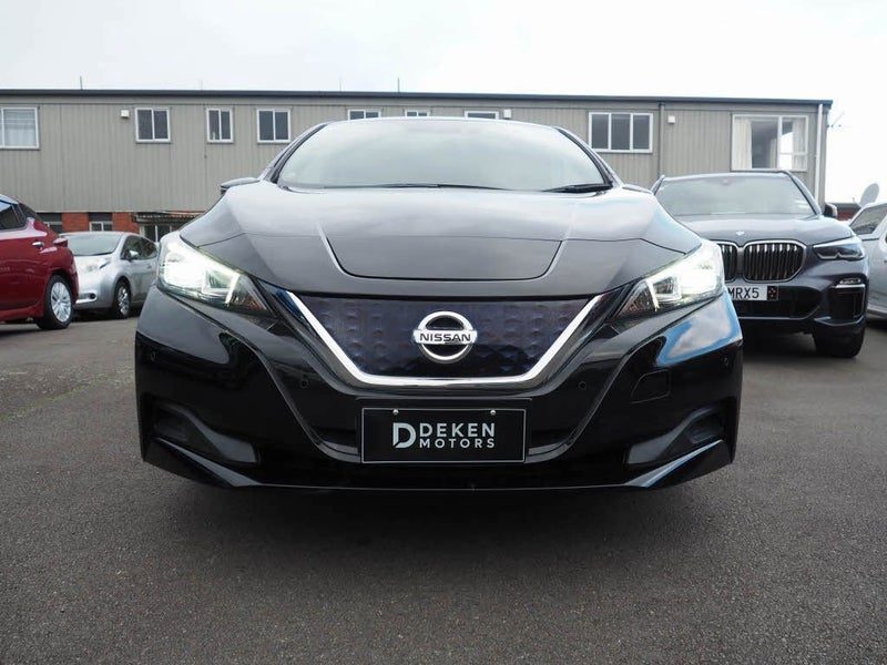 2020 Nissan Leaf X V, photo 2