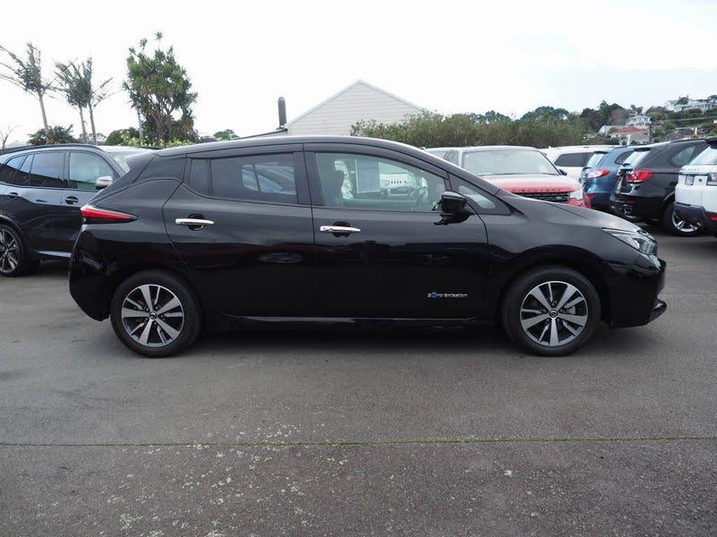 2020 Nissan Leaf X V, photo 3