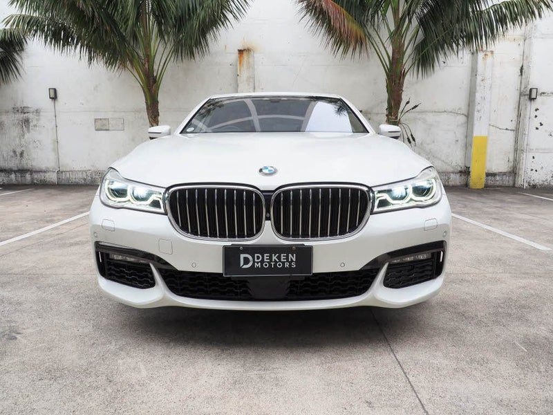2017 BMW 750i M SPORT, photo 2