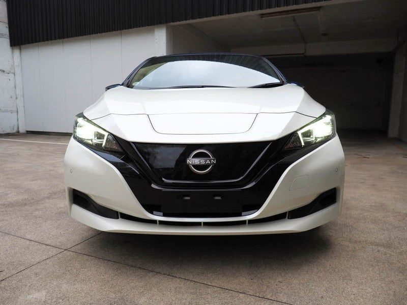 2021 Nissan Leaf XV, photo 2