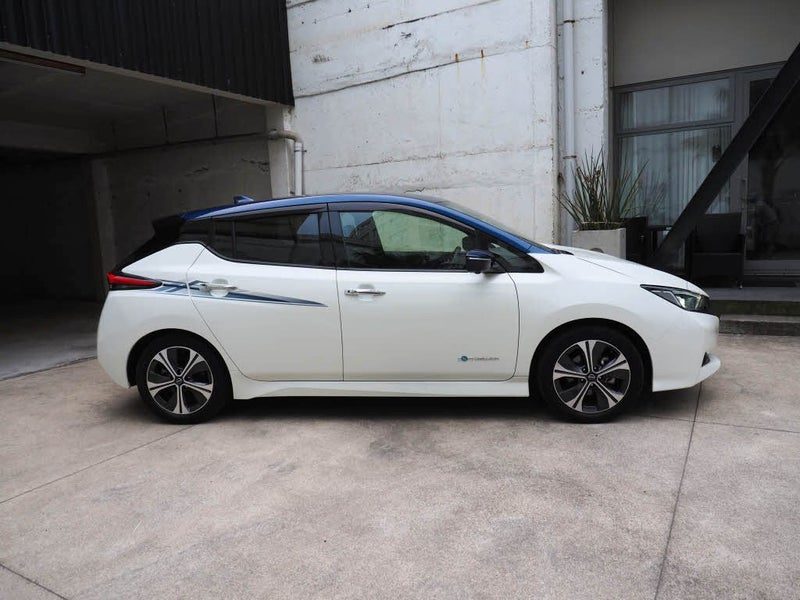 2021 Nissan Leaf XV, photo 3