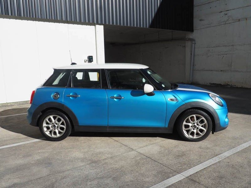 2015 MINI Cooper COOPER S, photo 3