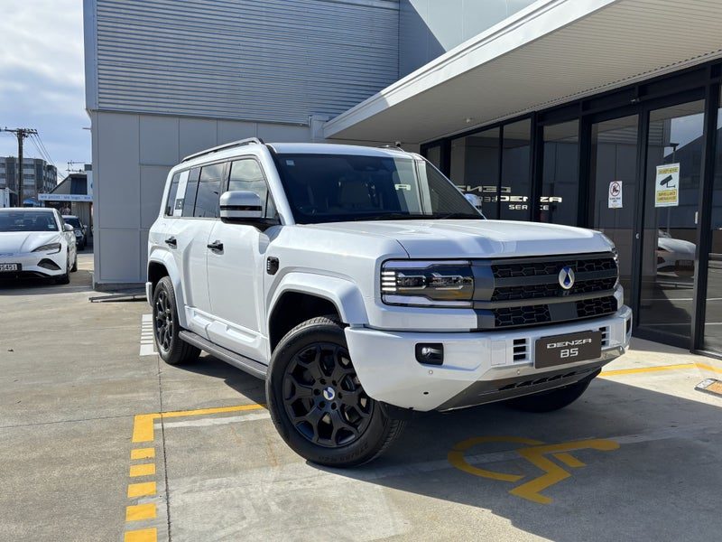 2026 DENZA B5 Leopard Hybrid 4WD