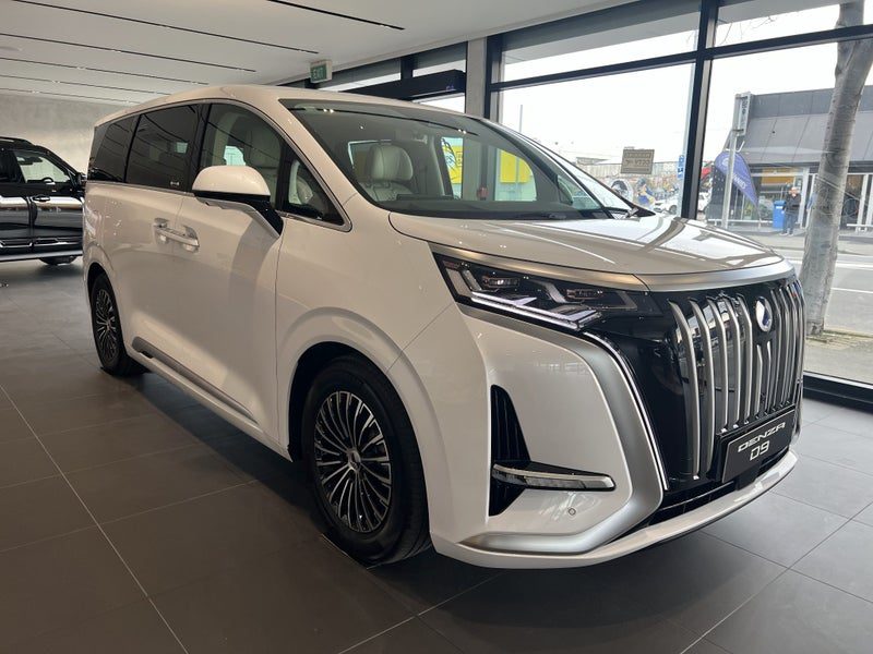 2026 DENZA D9 EV AWD