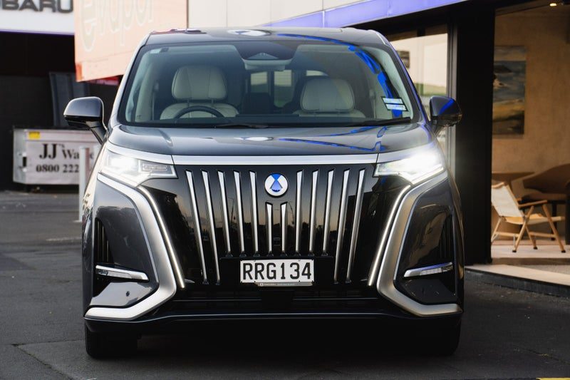 2026 DENZA D9 Denza D9 AWD, photo 2