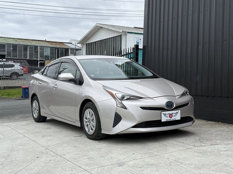 2016 Toyota Prius S