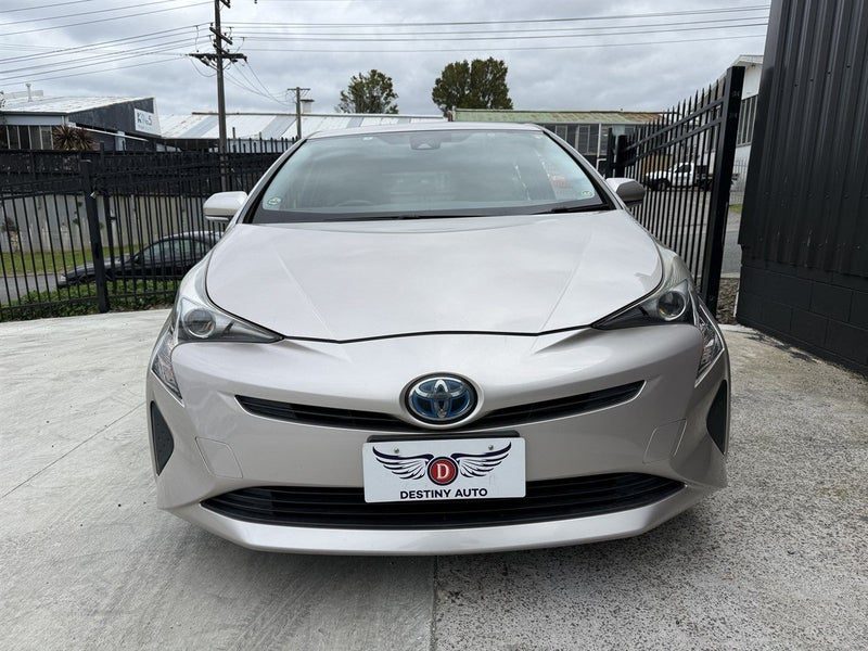2016 Toyota Prius S, photo 3