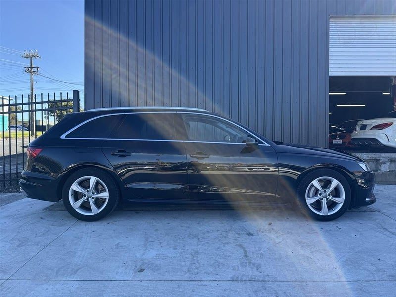 2021 Audi A4 AVANT 45TFSI QUATTRO ADVANCED, photo 2
