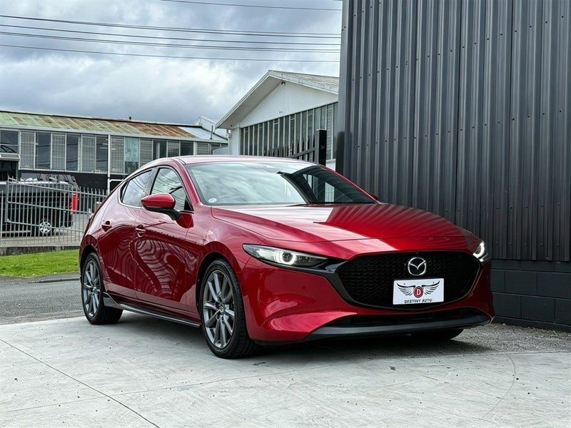 2020 Mazda 3 Burgundy Selection Red leather trim