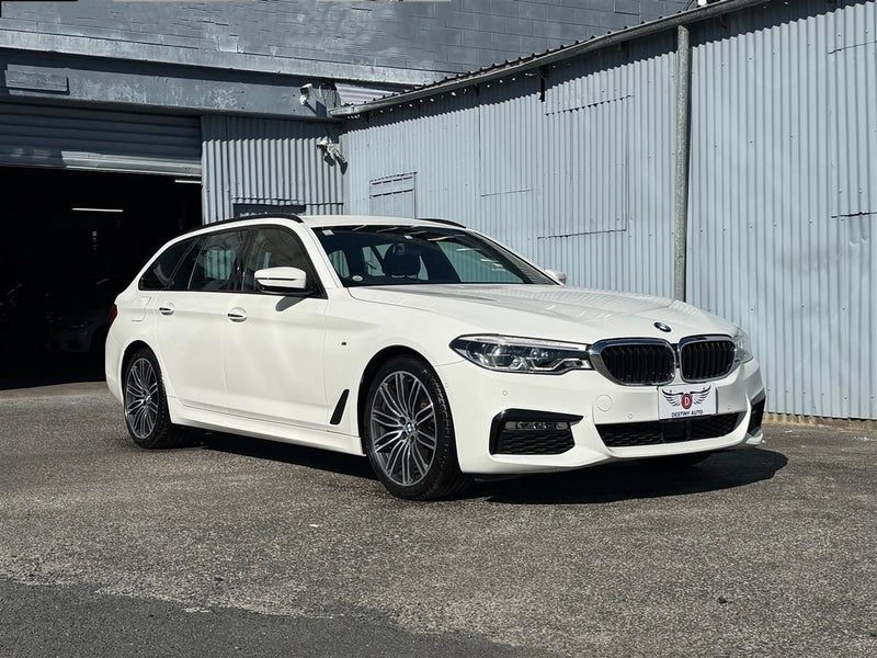 2018 BMW 523i Touring M Sports