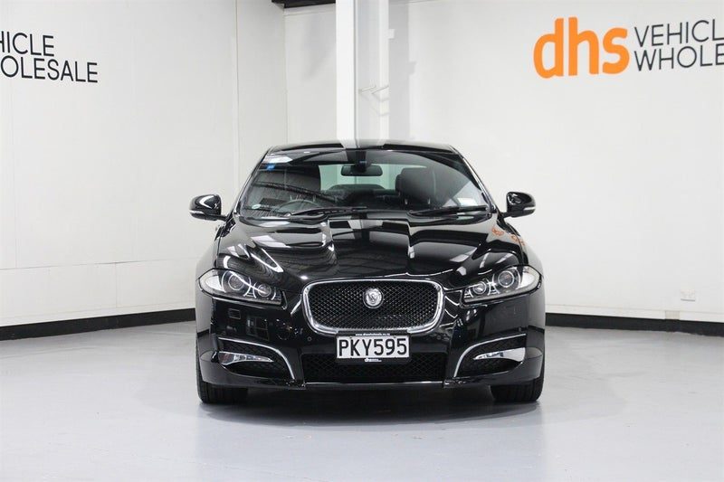 2014 Jaguar XF Sport, photo 2