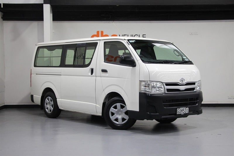 2013 Toyota Hiace 3.0D ZL VAN 5M, main photo