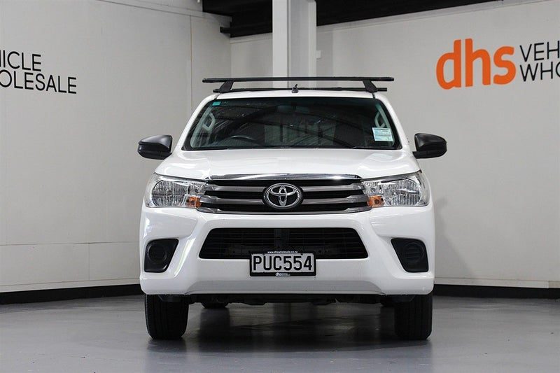 2017 Toyota Hilux 2.8 Diesel 2WD, photo 2