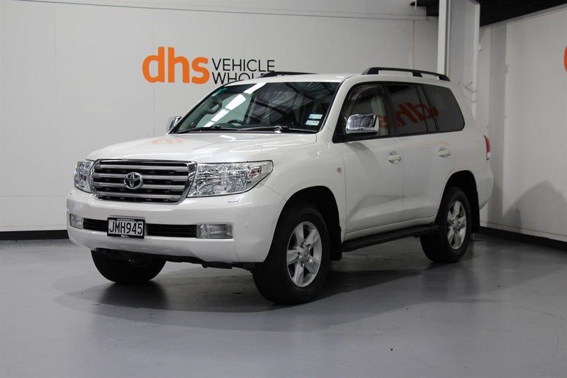 2010 Toyota Land Cruiser VX 4.5 Litre - 8 Seater, photo 3