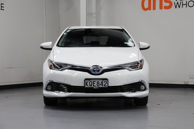 2017 Toyota Corolla 1.8 Hybrid, photo 2