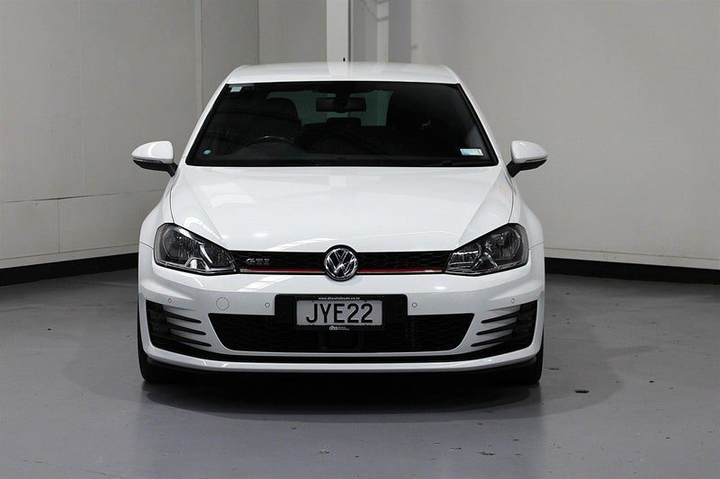 2016 Volkswagen Golf GTi 162KW NZ NEW, photo 2