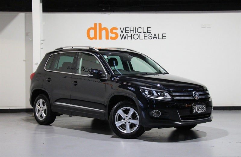 2013 Volkswagen Tiguan, main photo