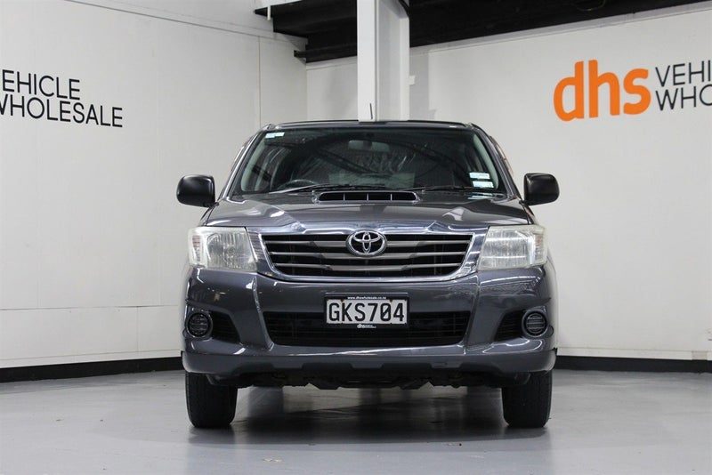 2012 Toyota Hilux 3.0 Diesel Manual, photo 2