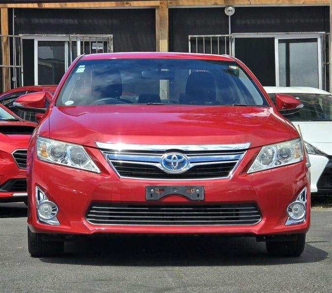 2014 Toyota Camry **Hybrid**Super Low KM**, photo 2