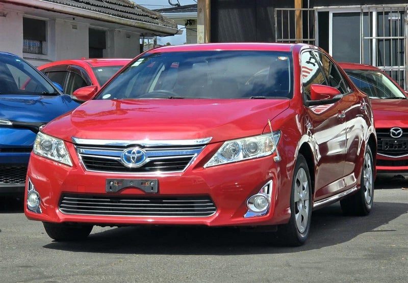 2014 Toyota Camry **Hybrid**Super Low KM**, photo 3