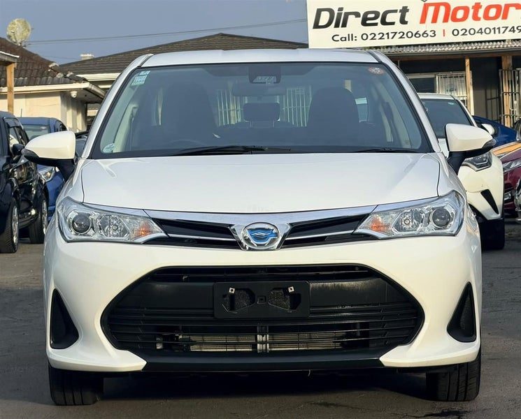 2020 Toyota Corolla Axio, photo 2