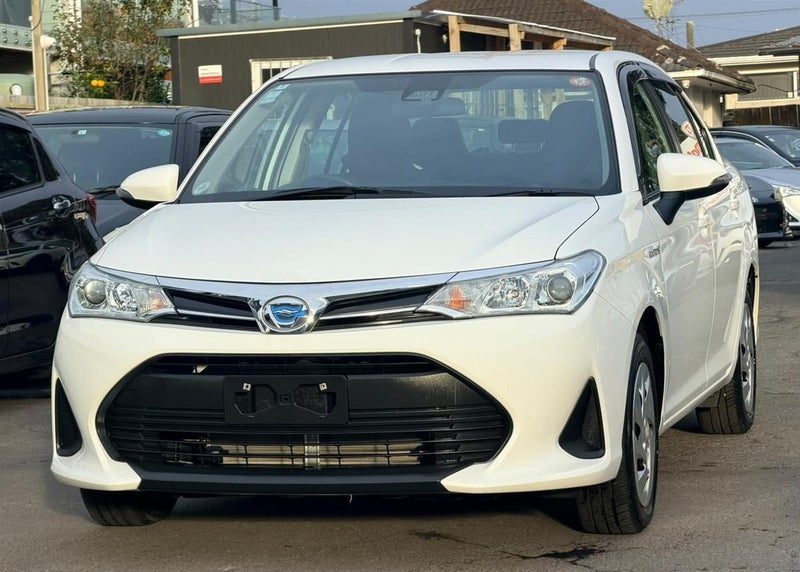 2020 Toyota Corolla Axio, photo 3
