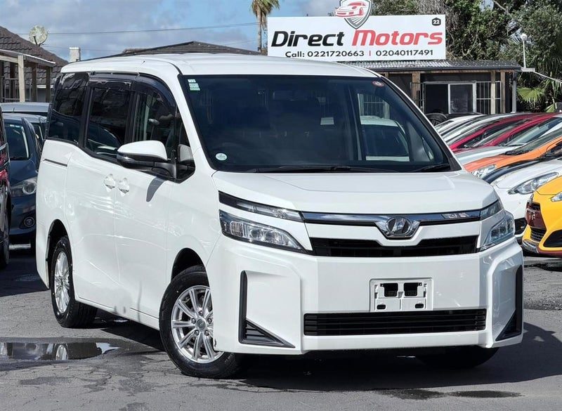 2018 Toyota Voxy 8 Seater