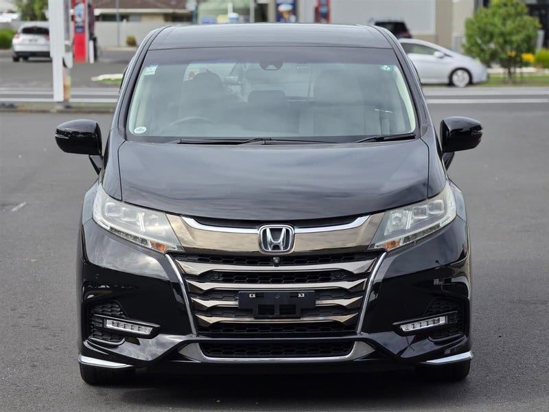 2018 Honda Odyssey 8 Seater, photo 2