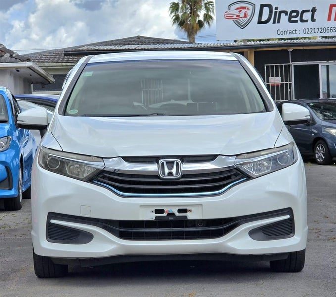 2015 Honda Shuttle Hybrid, photo 2